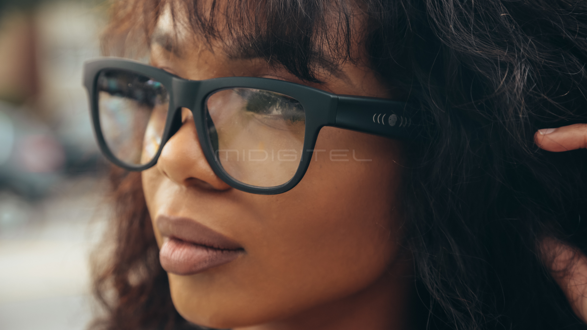 MiDIGITEL - Wholesale Eyeglasses – Women's - M1 BLUETOOTH SMART GLASSES5