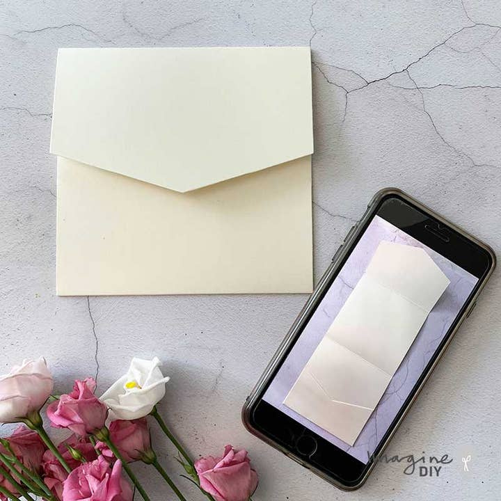 Imaginediy - Wholesale Invitations - Pearlised Ivory Signature Pocket Invitation