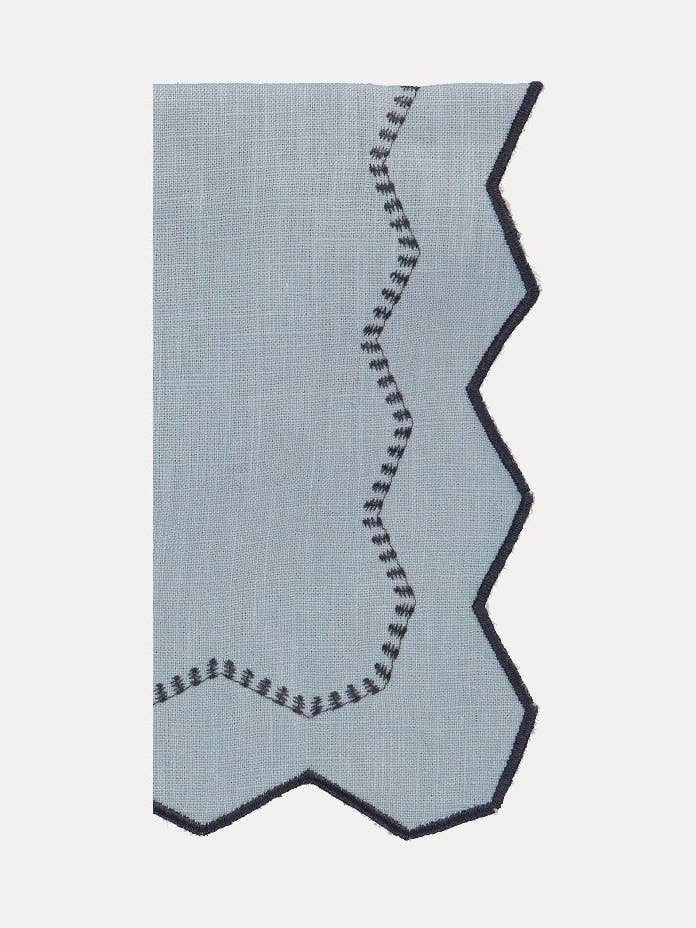 Serviette Alba, Bleu avec Gris pour la vente par Mariaida Home