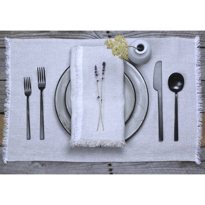LinenCasa - Wholesale Placemat - Linen Placemat - Stonewashed - Light Natural w Frayed Edges7