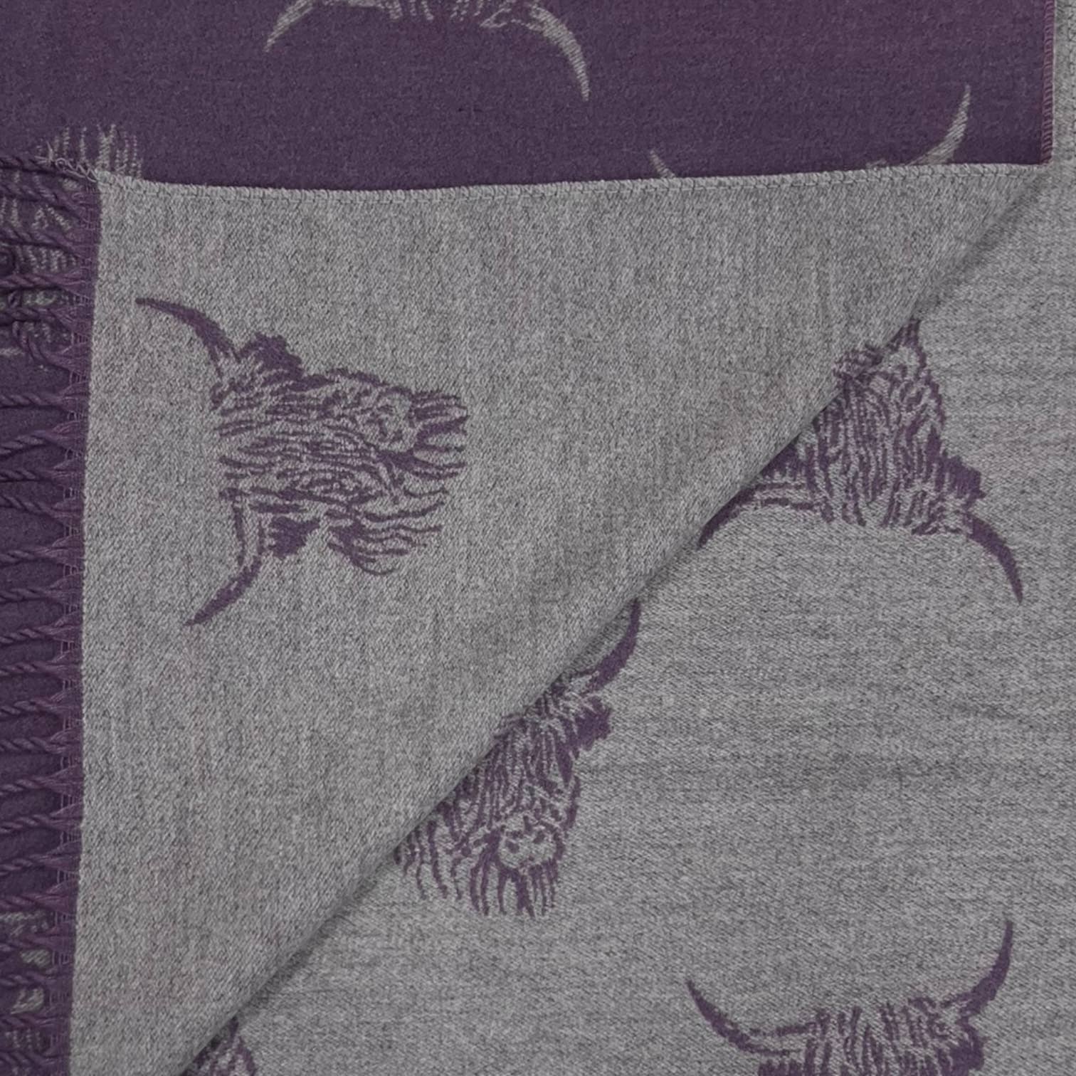 London Scarves - Wholesale Scarf - Women's - Highland cows on cashmere blend scarf finished with tassels18