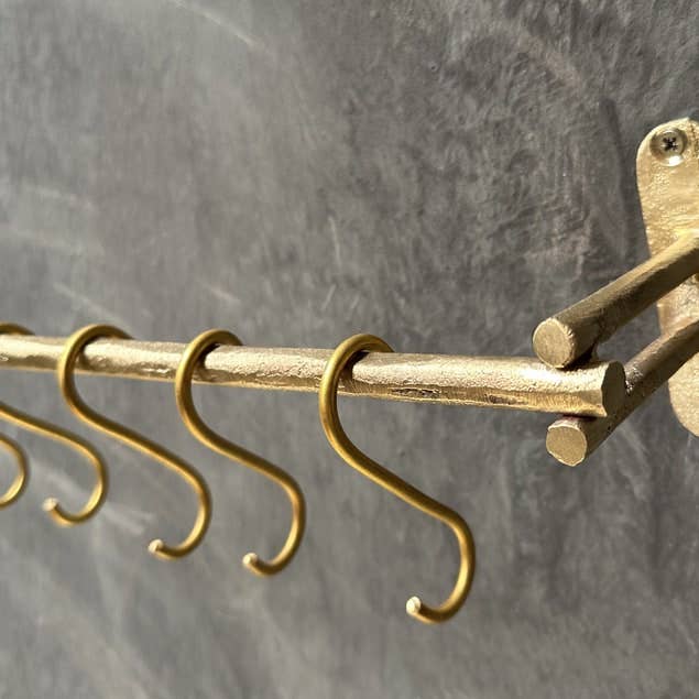 Artihand - Wholesale Kitchen Storage/Organizer - Unlacquered Brass Wall Mounted Pot Rack, Hanging Kitchen Rail, Hanging Pan Holder With Hooks3