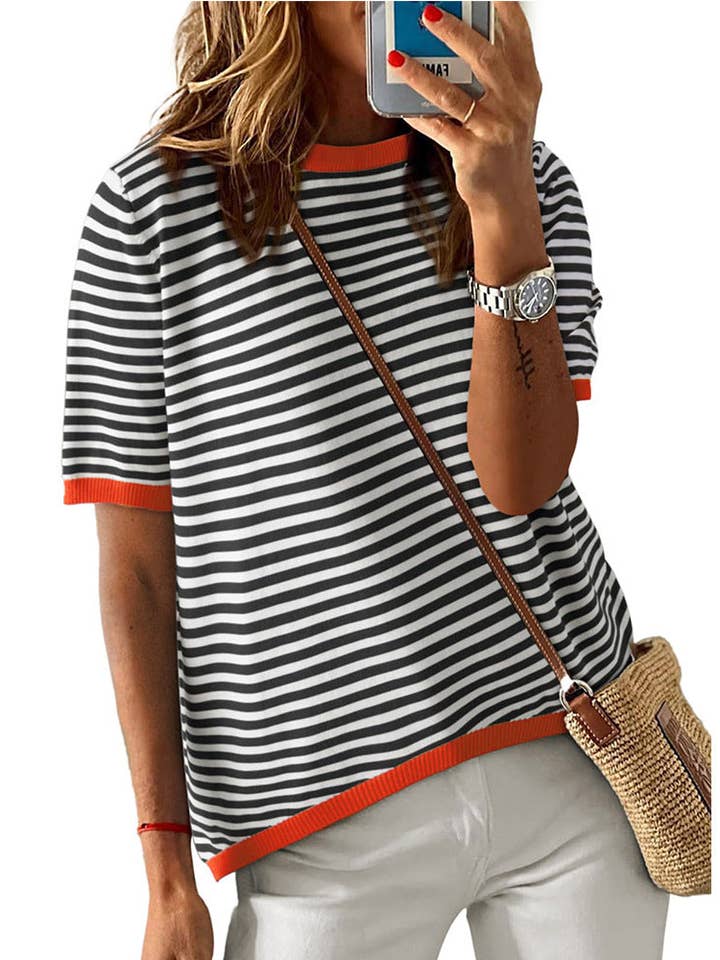 Lovesoft - Wholesale Knit Sweater - Women's - Women's Crew Neck Striped Contrast Short Sleeve Casual Sweater