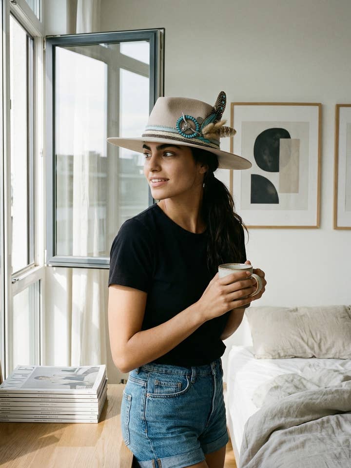 HARLOW Cappello regolabile in camoscio personalizzato per la vendita all'ingrosso da parte di Sweet Grace