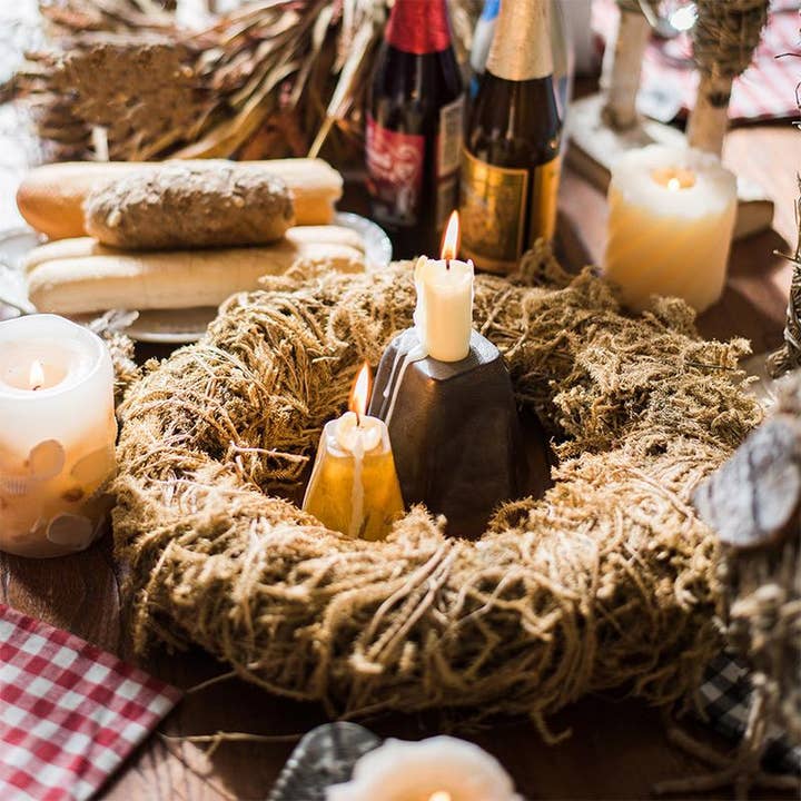 Country Small Wreath in Various Design for wholesale by Rustic Reach