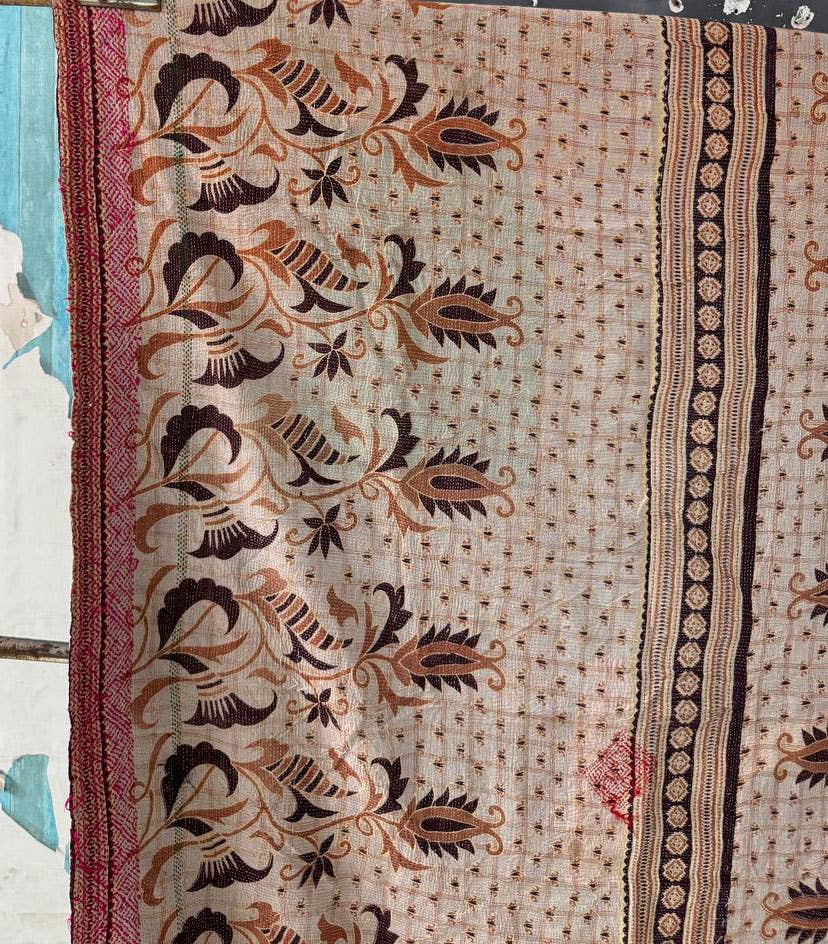 bhavnas boutique – Engroshandel Quiltet tæppe – Rustik bomulds-kantha-tæppe vintage sengetæppe quilt7