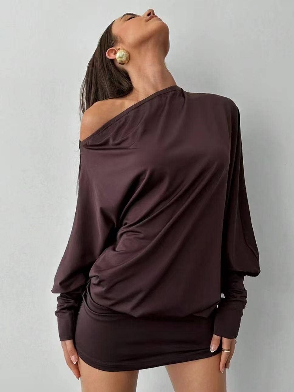 LORIANE – Großhandel Kleid – Damen – 7455 Einfarbiges kurzes Kleid7