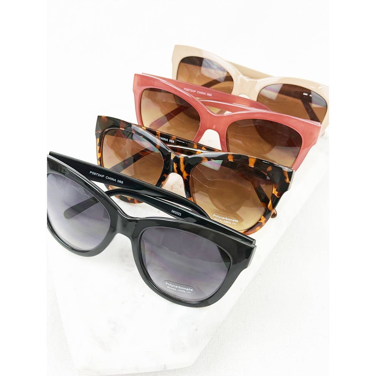MIX COLOR Everlyn Fashion Shades Sunglasses for wholesale on Faire