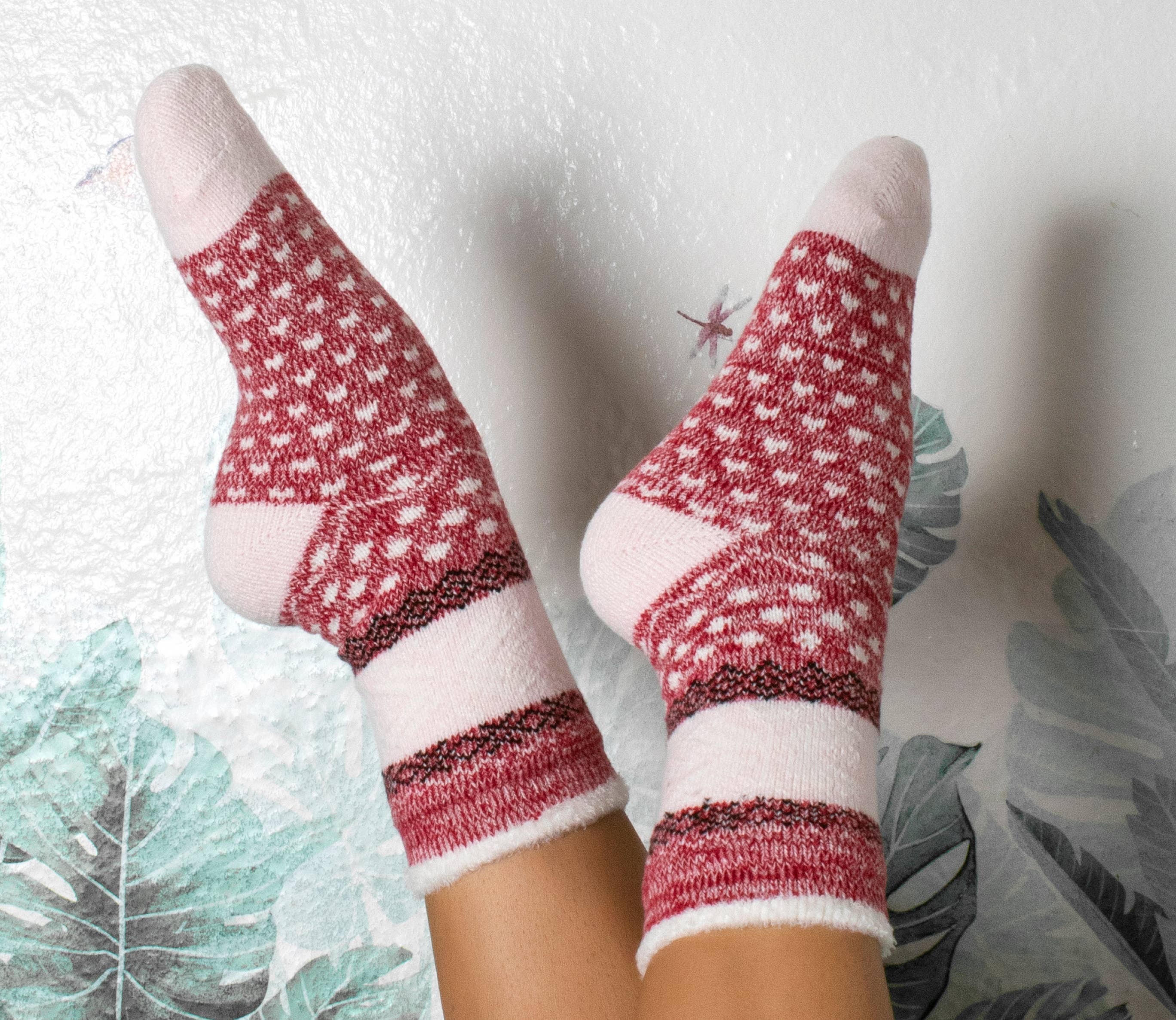 MinxNY - Wholesale Socks - Women's - Women's Double Layer Warm Soft and Fuzzy Neroli & Shea Butte1
