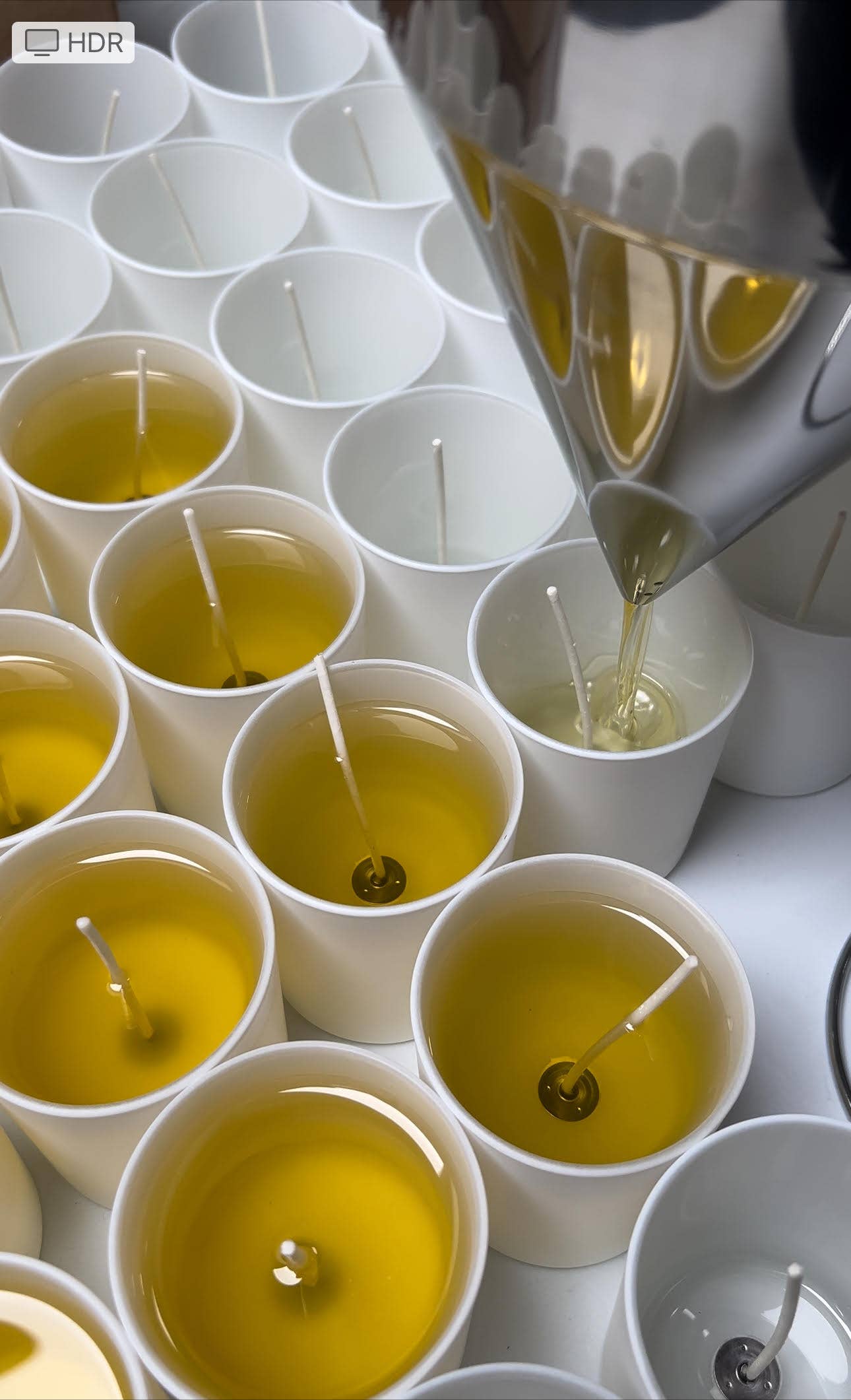 VRJJ Candles – wholesale Jar/filled candle – BERGAMOT & CASSIS SOY WAX CANDLE 1