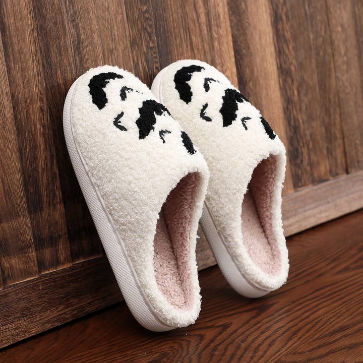 Comely Fashion - Wholesale Slippers - Women's - Halloween Bat Fleece Fluffy Home Slippers2