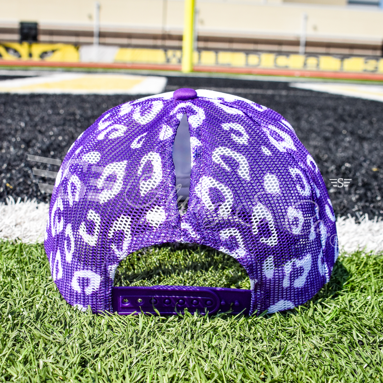 Flying S Company – Großhandel Basecap – Unisex – Weißer Front Leopard Magna Pony™ Mesh Foam Trucker Hut9