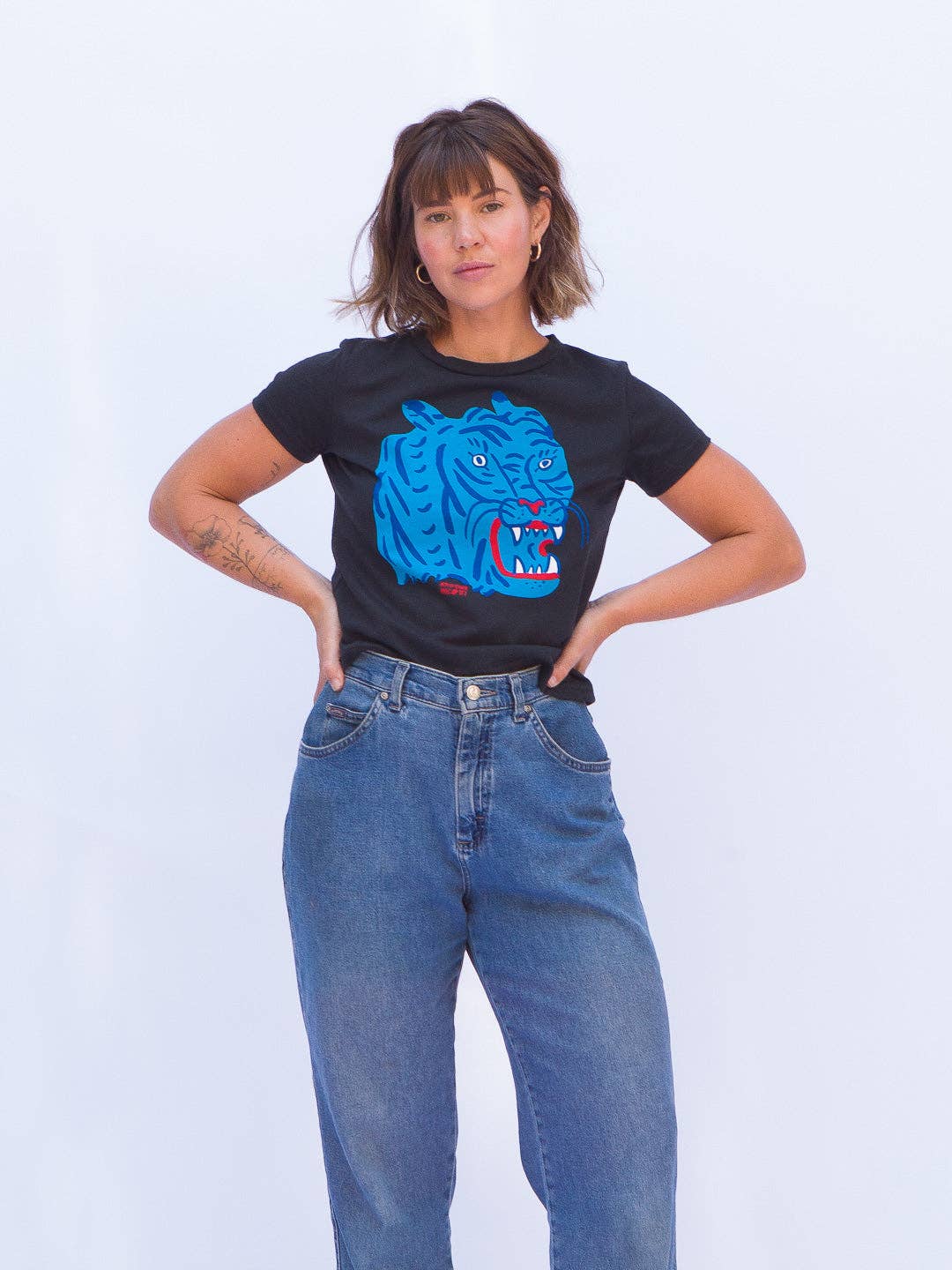 Culk – wholesale Screen printed t-shirt – Women′s – Blue Tiger Women's Tee Black2