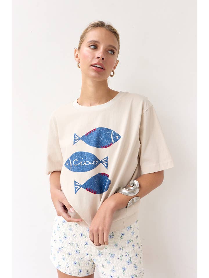 DOVE FISH GRAPHIC TEE WITH STITCH - RTK1027 for wholesale on Faire
