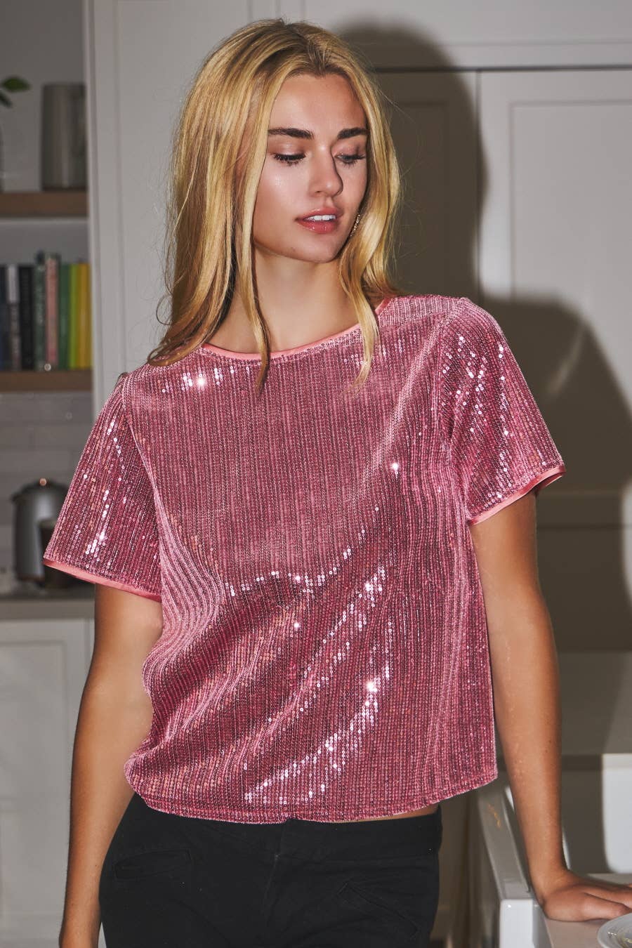 Oddi - Wholesale Blouse - Women's - Plus Holiday Sequin Velvet Short Sleeve Basic Top3