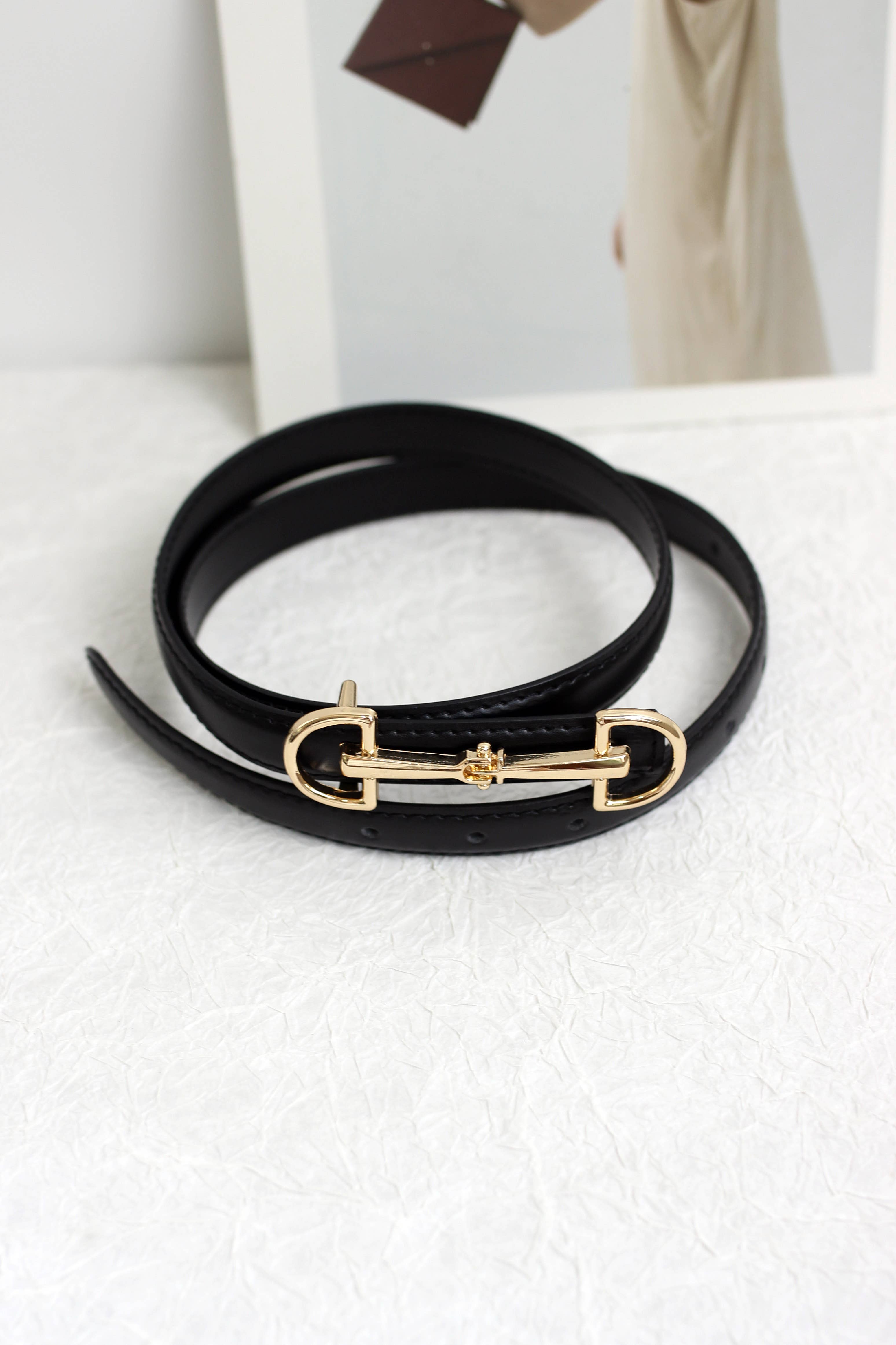 Esley Accessories - Wholesale Belt - Women's - A2408DJN36588 - Slim Leather Belt with Equestrian Buckle8
