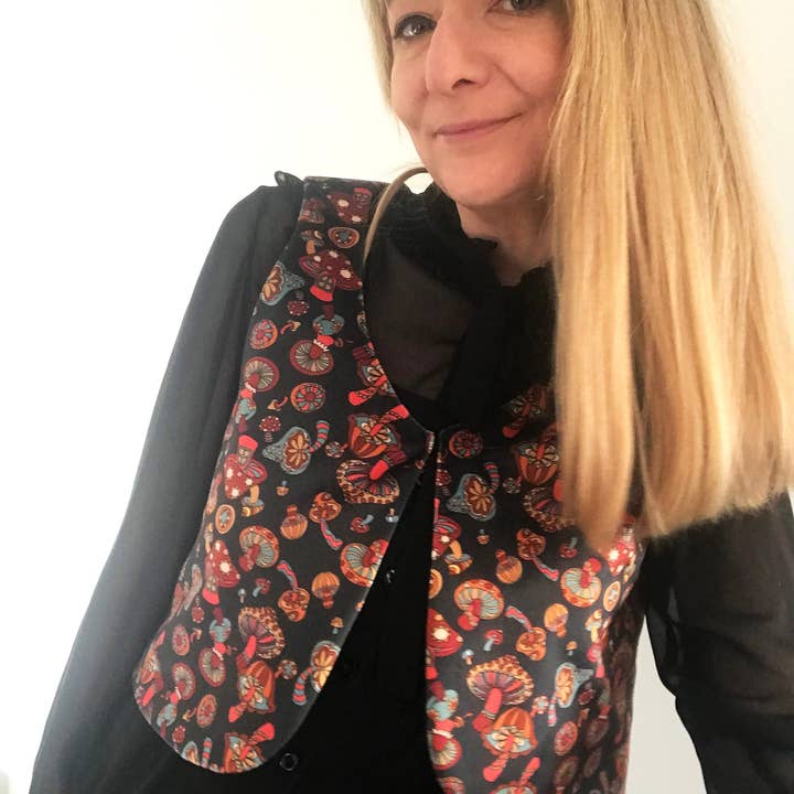 Vest met champignonprint, Hippie Festival Vest voor wholesale door Stan and Gwyn