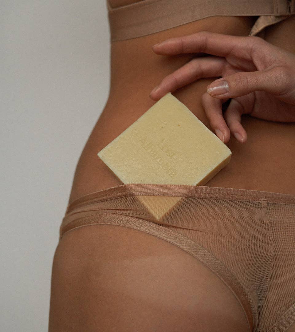 Refeel Naturals - Wholesale Bar Soap - scented creamy soap | Lost Alhambra3