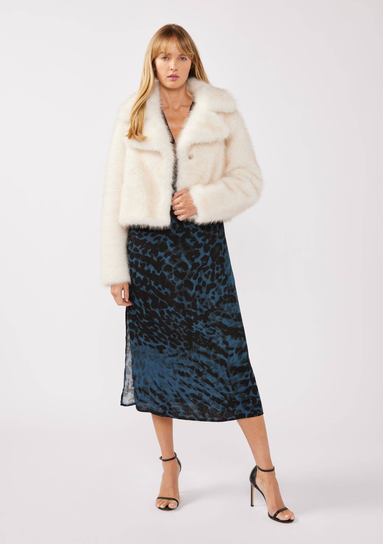 Midnight Black Short Sleeve Animal Print Maxi Dress for wholesale on Faire5