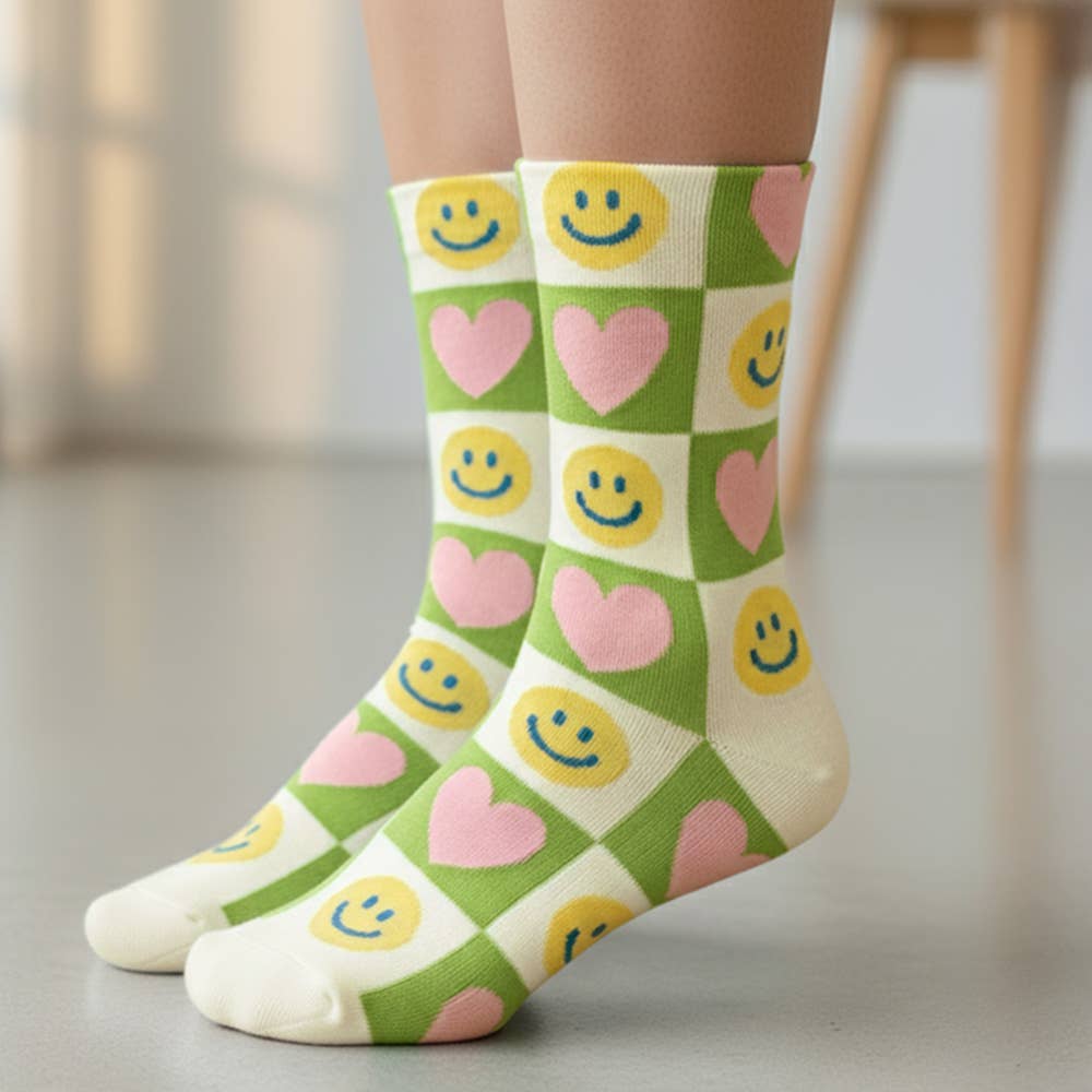 Sensibling Corp. - Wholesale Socks - Women's - 10Pairs - Smile Face Heart Pattern Printed Socks8