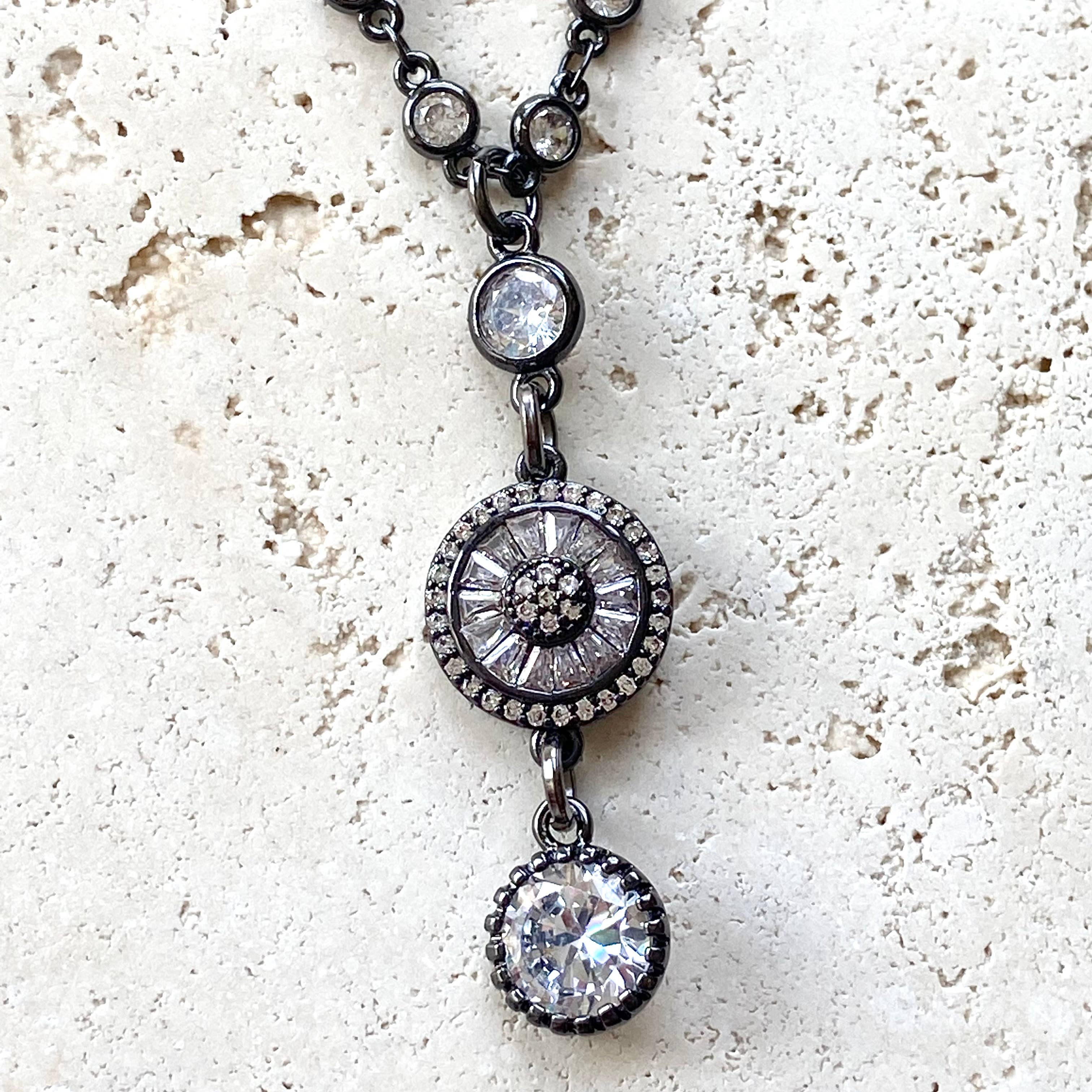 VB&CO Designs Handmade Jewelry - Wholesale Halskettinghanger - Gunmetal kristallen ketting boutique salon sieraden handgemaakt3