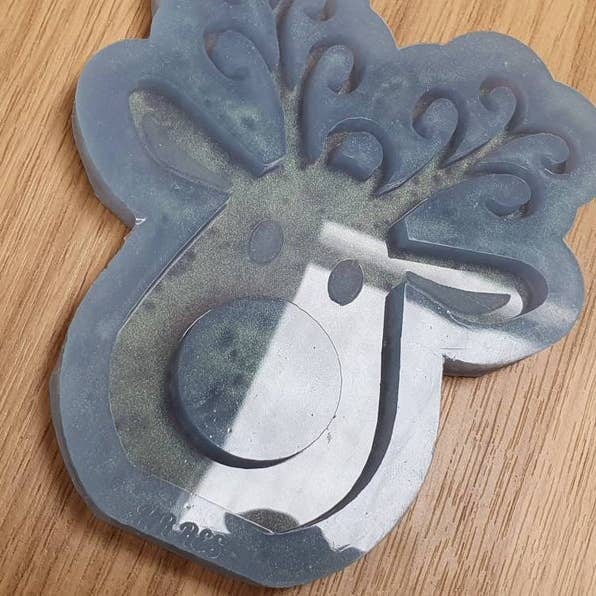 Mr Resin - Wholesale Chocolate/Candy Mold - Hanging Reindeer Ferrero Rocher / Lindt Holder Silicone Mould2