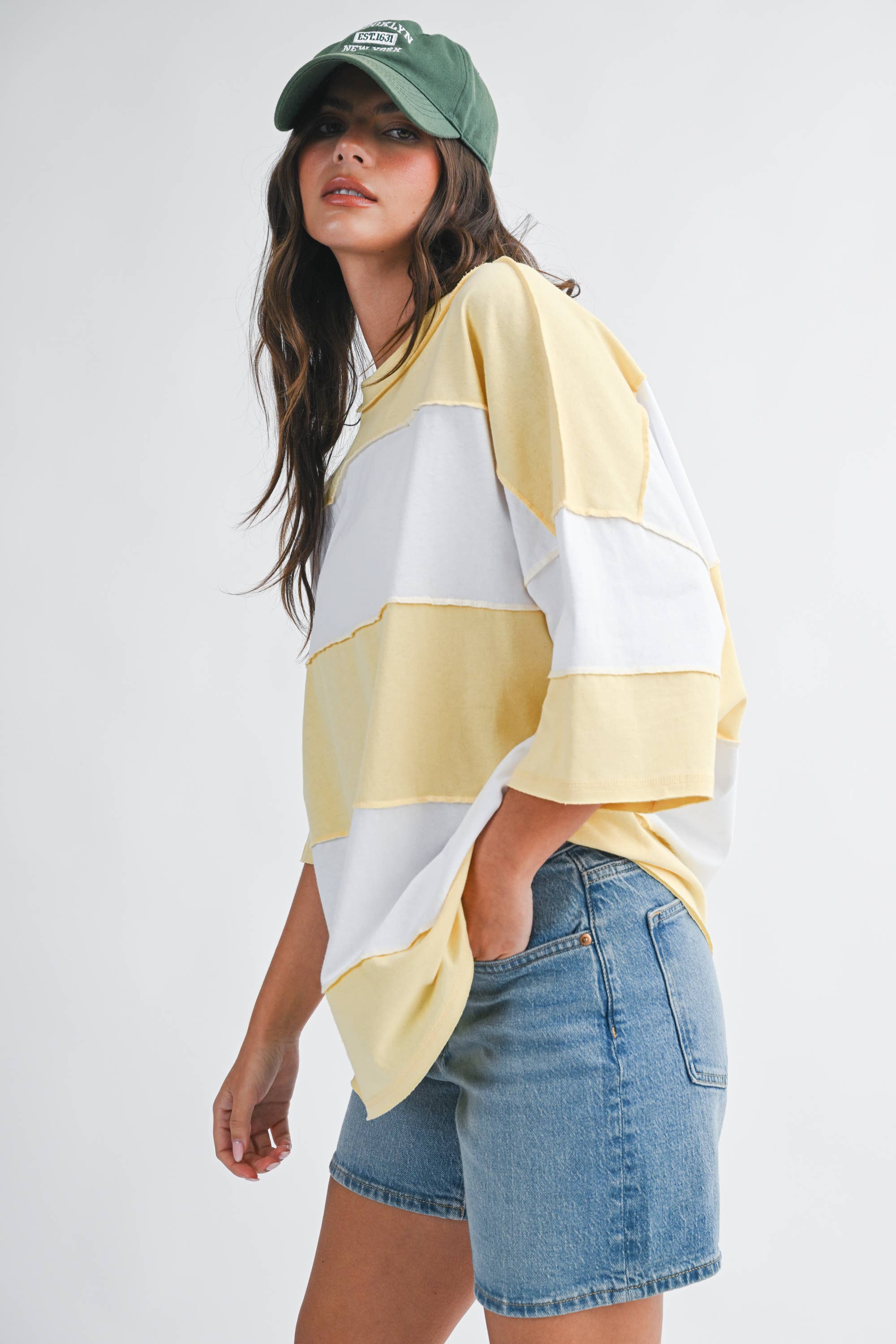 AEMI + CO – Engroshandel Strikket top - Dame – 8417FN Polly top med farveblokke78