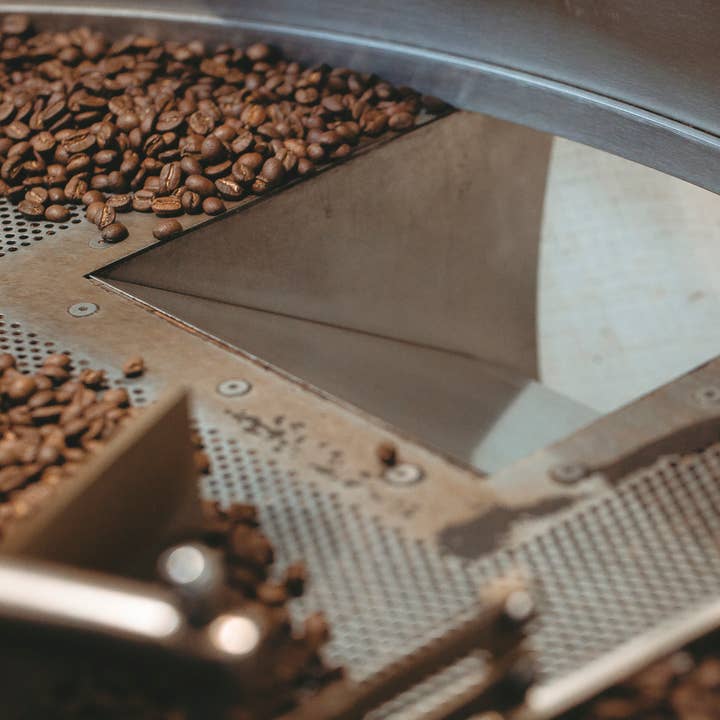 Cafe srls - Wholesale Instant Coffee/Espresso - BLACK MAMA Ground coffee - Classic Italian Espresso 250g8