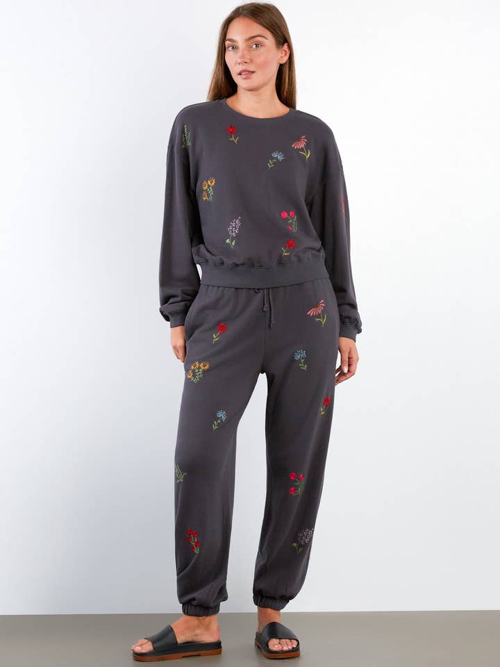 Sudadera Explosión de Flores para venta al por mayor de Billy T