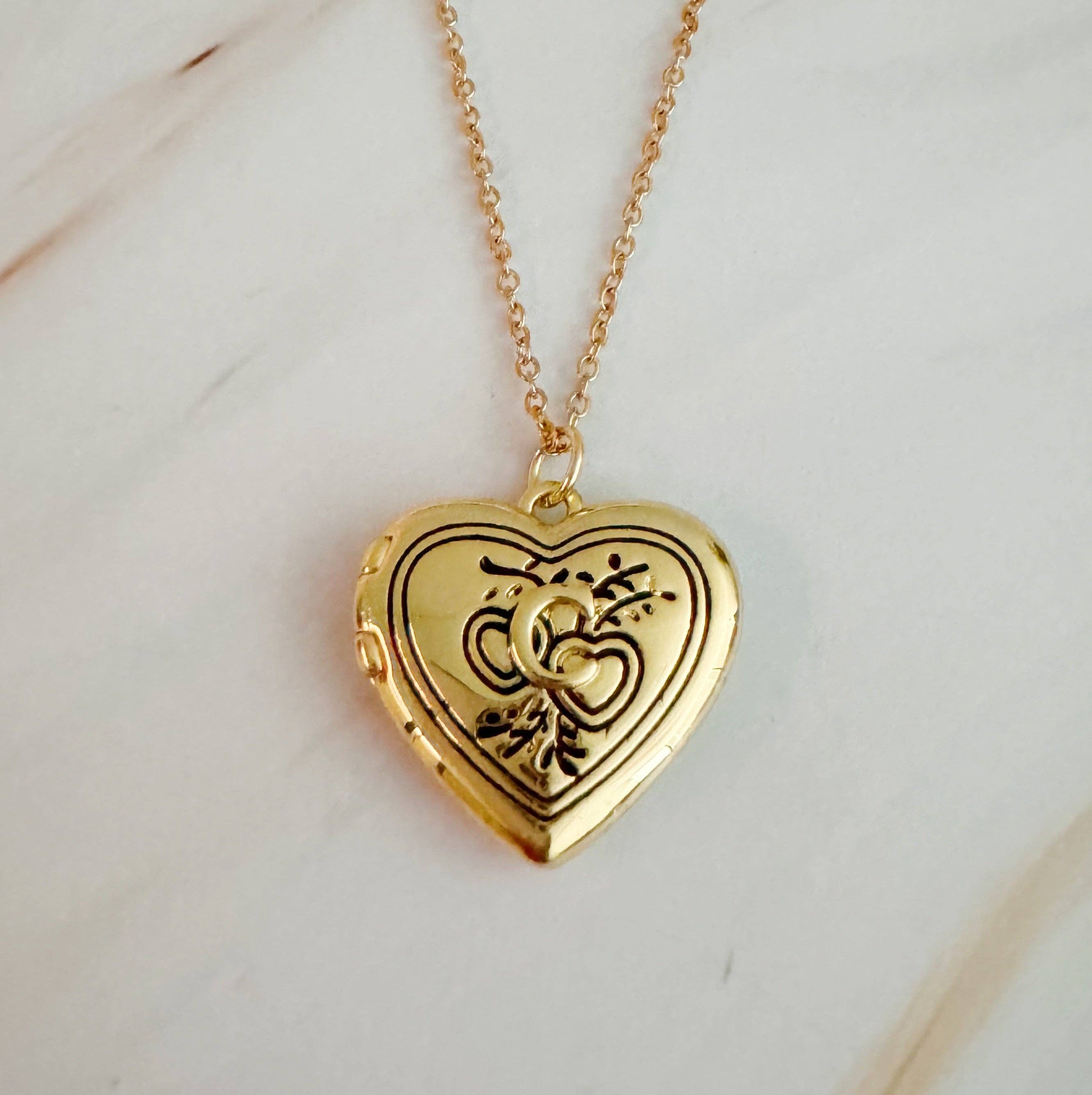 Ellison+Young - Wholesale Locket Necklace - Nostalgic Heart Initial Open Locket Necklace2