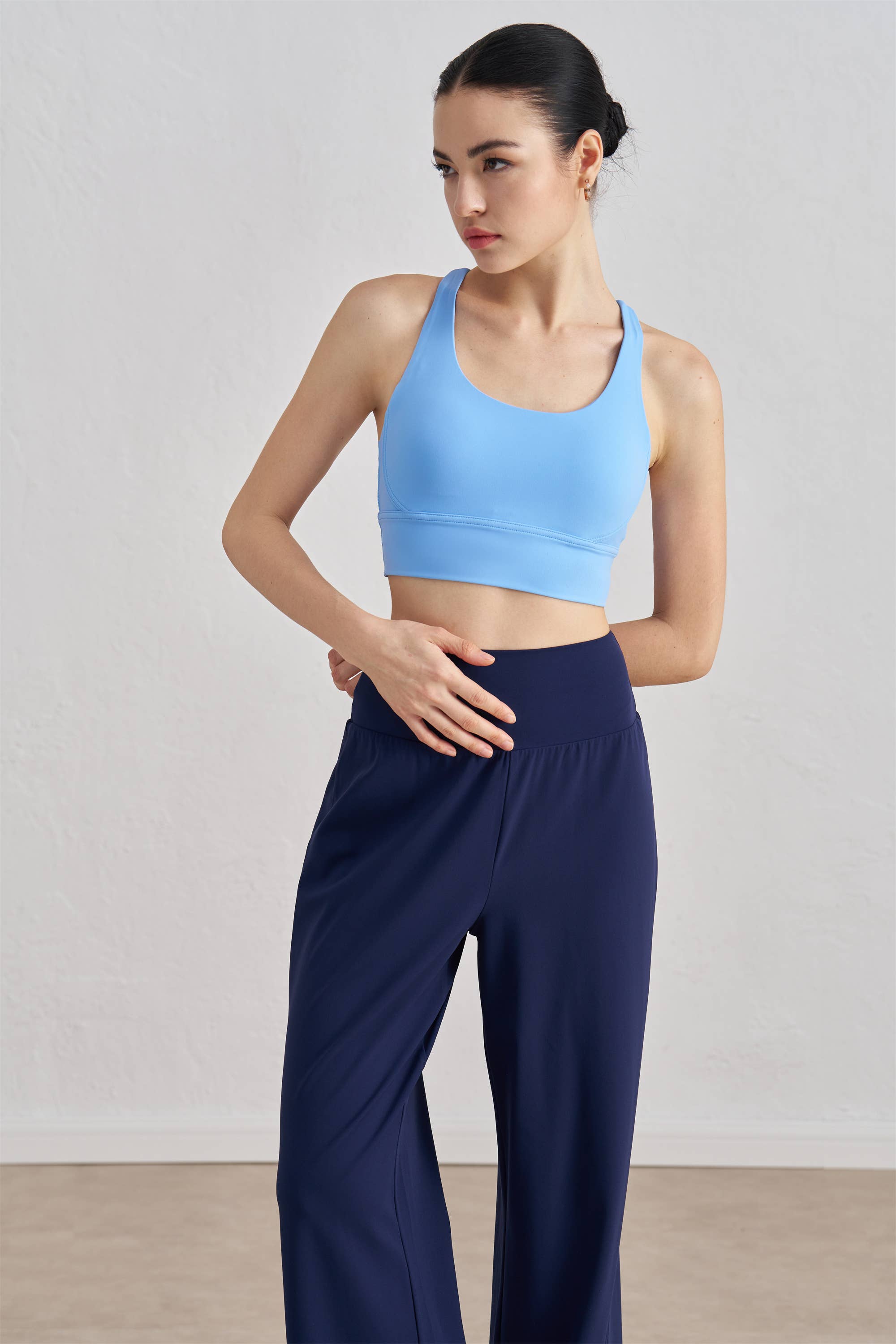 91thelabel – Sutiã desportivo - Mulher por atacado – Sutiã esportivo Isabella Strappy Back25