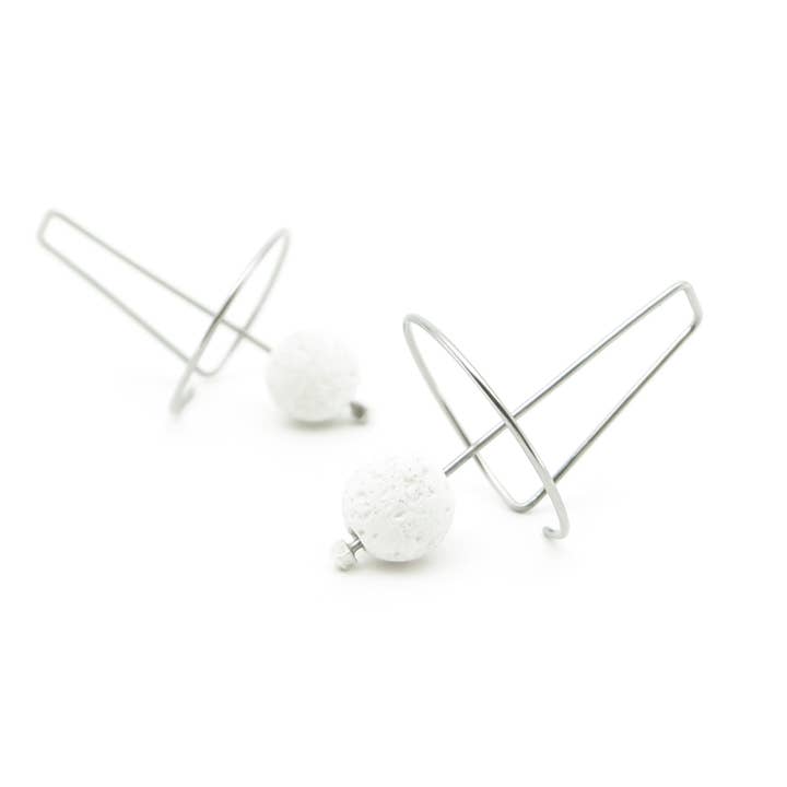 Labyrinth MIDI Circular earrings with lava beads for wholesale by DeeLyn :: Design