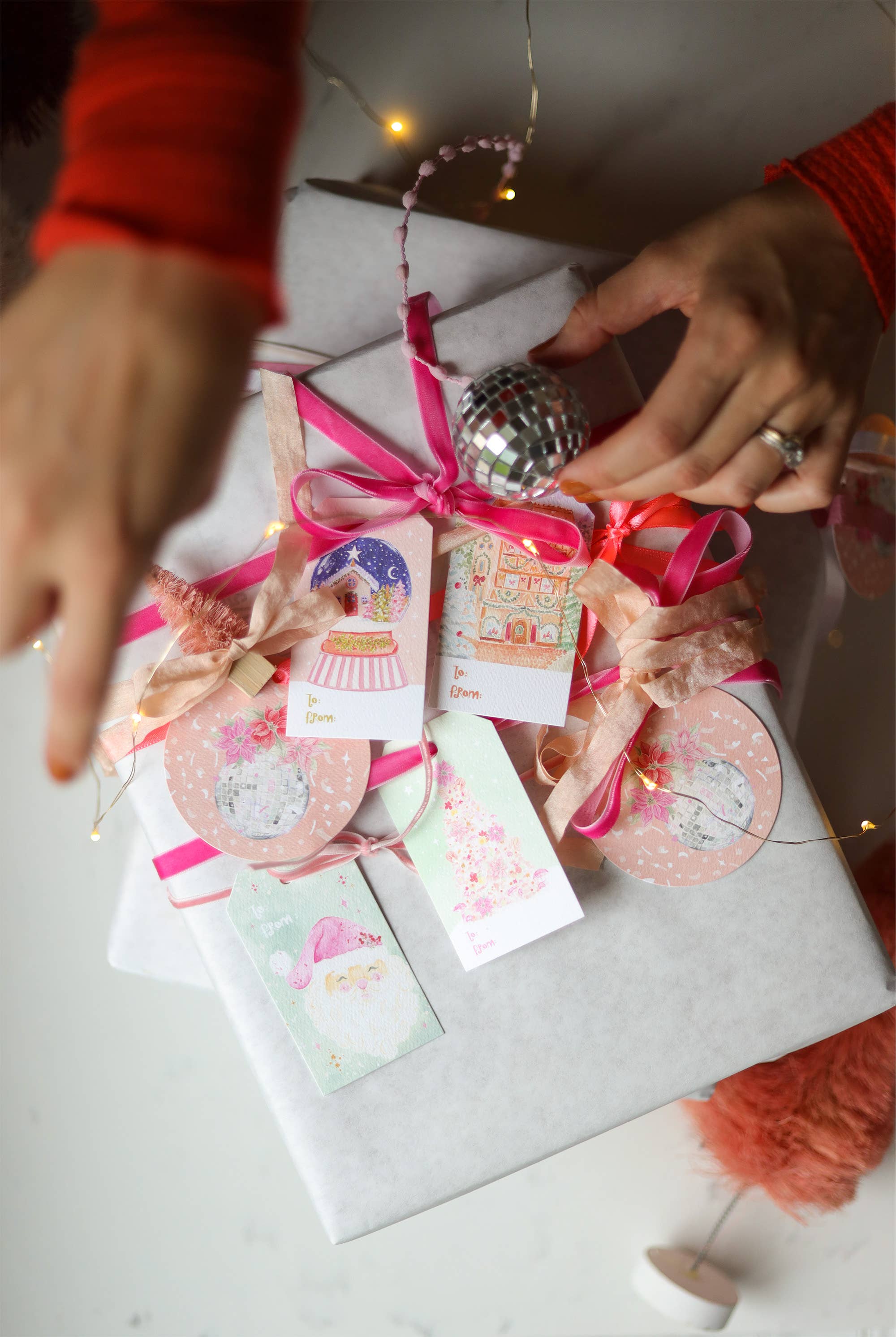 Stephanie Tara Stationery – wholesale Gift tag – pink snow globe holiday  gift tags1