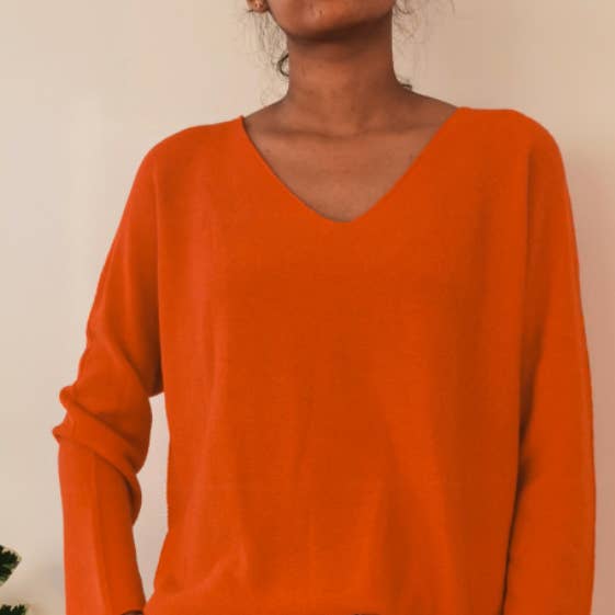 Z825 Italian One Size Orange V-Neck Knit Soft Sweater LOOWIE for wholesale by LOOWIE