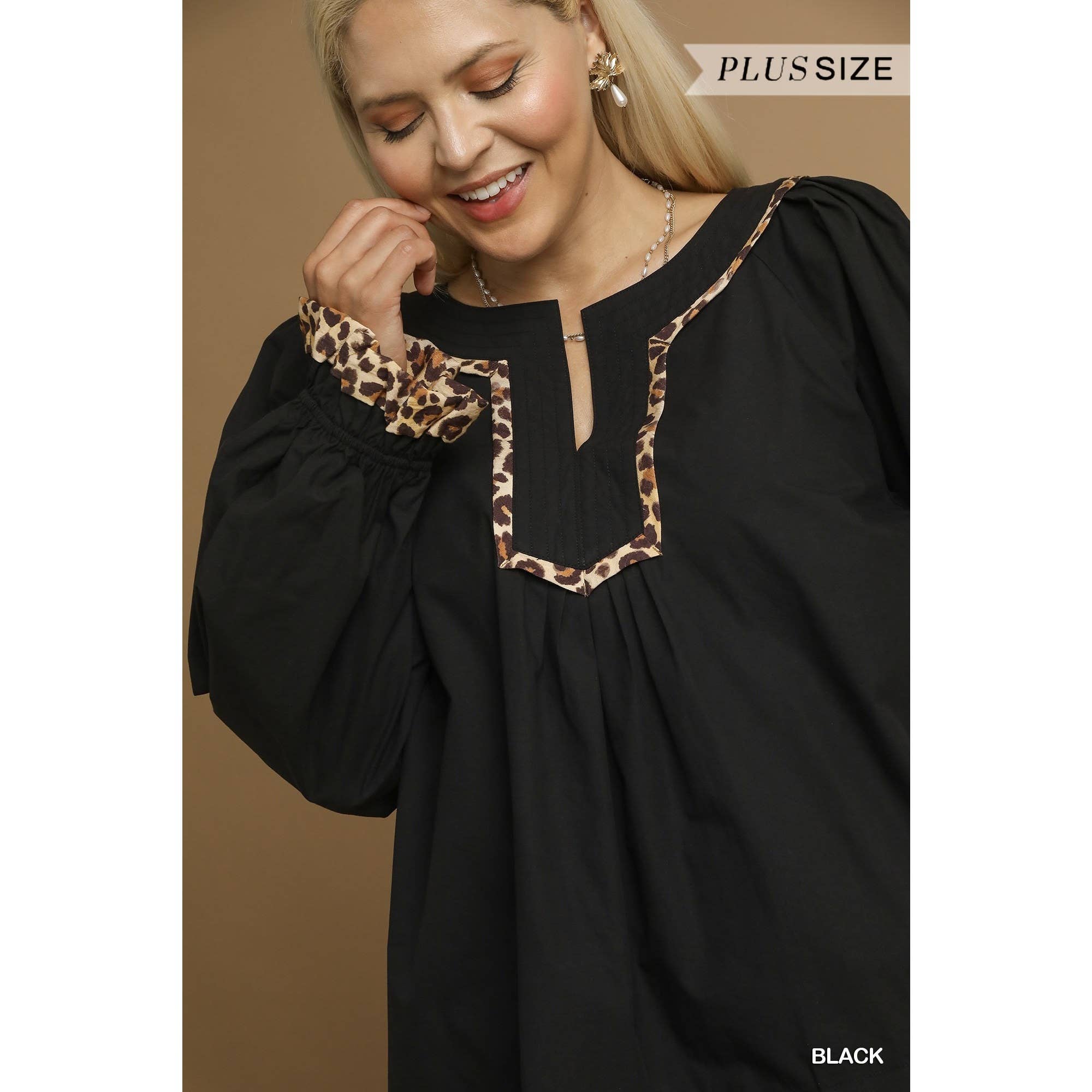 STYLE USA - Wholesale Shirt - Women's -  PLUS Leopard Trim Blouse4