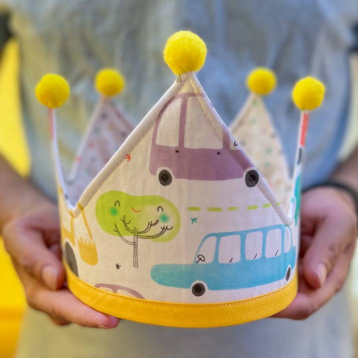 Corona-Geburtstag — Gelbe Autos für den Großhandel von NemokiShop