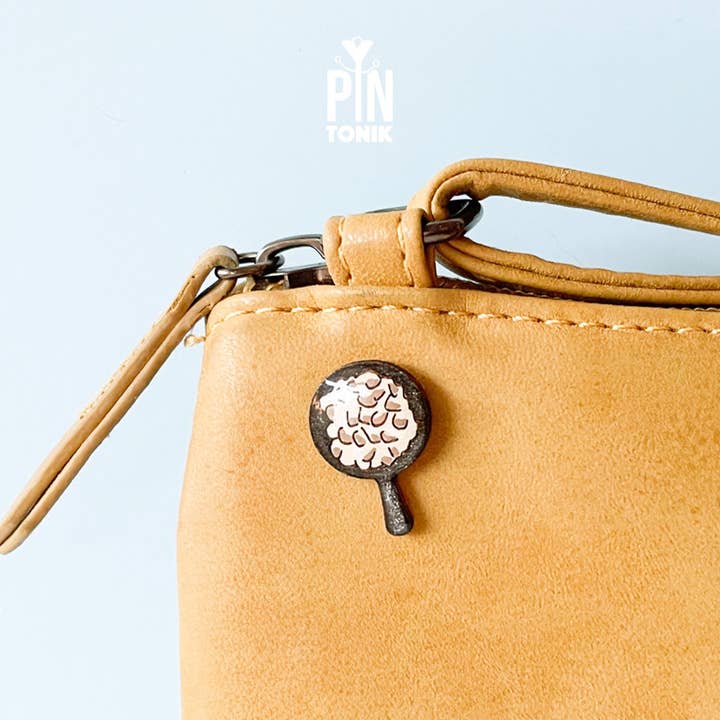 PinTonik - Wholesale Lapel Pin/Button - Omelette Pan Chef & Fried Eggs Lapel Pin2