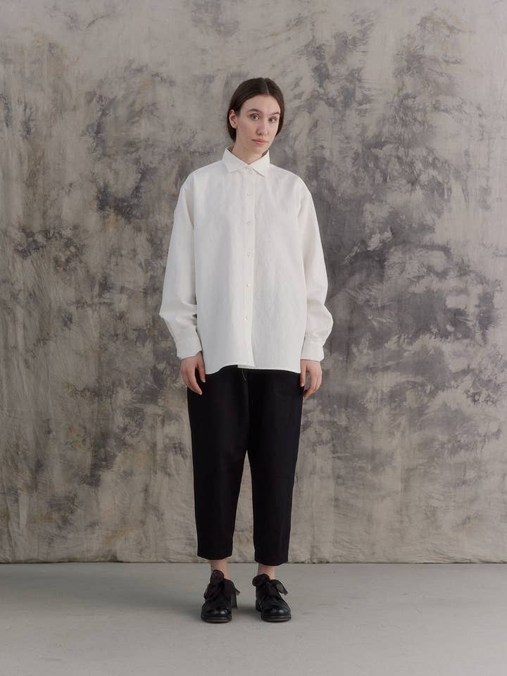 Chemises longues blanches en lait pour la vente par muku