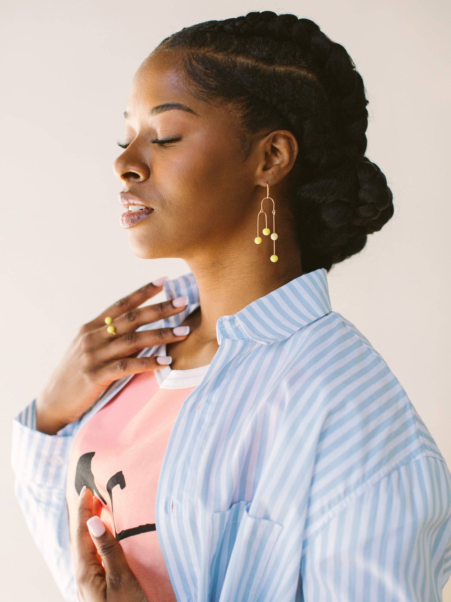 Twenty Two West - Vendita all'ingrosso Orecchini pendenti - Orecchini Mod Mobile SS254