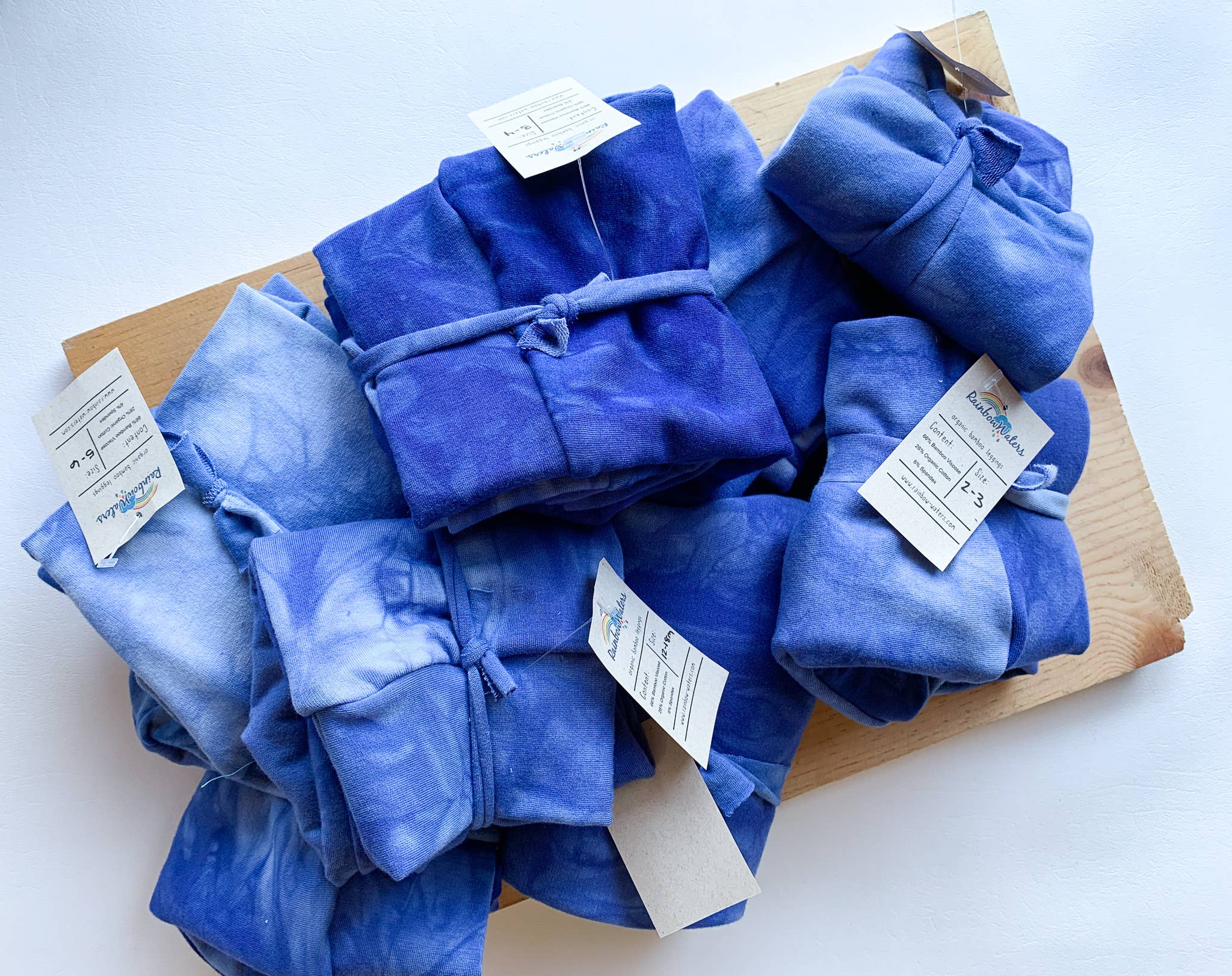 Rainbow Waters - Wholesale Fashion Leggings - Kids - Azul | Bamboo Leggings | Organic2