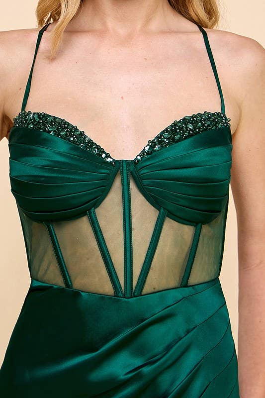 Maniju – Engroshandel Kjole - Dame – Maxikjole i satin med perlebesætning og rynkedetaljer3