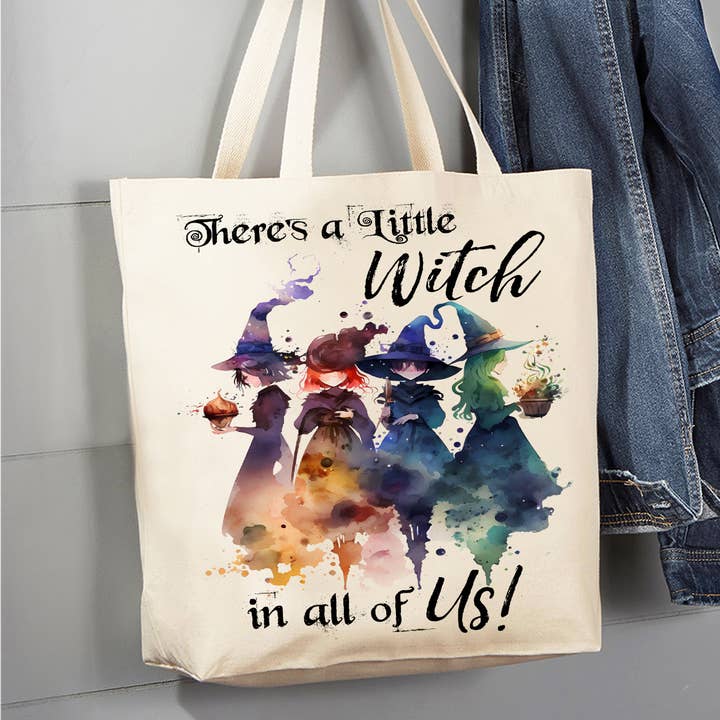 Bolsa de lona de Halloween Hay una pequeña bruja en nosotros para venta al por mayor de Avery Lane Gifts
