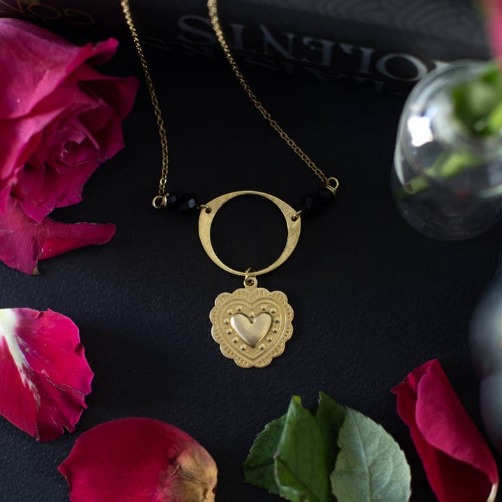 choker necklace with heart and black pearls ex-voto style for wholesale by noemie zomby