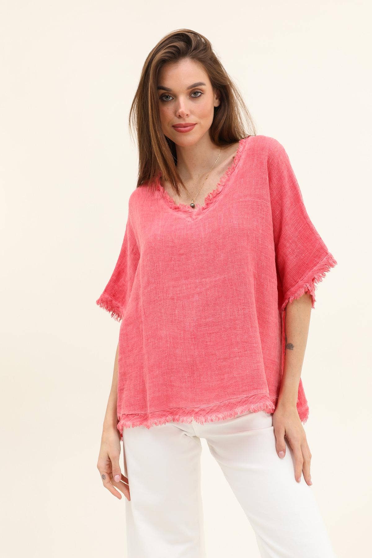 LÉA & LUC - Wholesale Blouse – Women’s - Plain blouse in 50% Linen and 50% Cotton REF. 982843