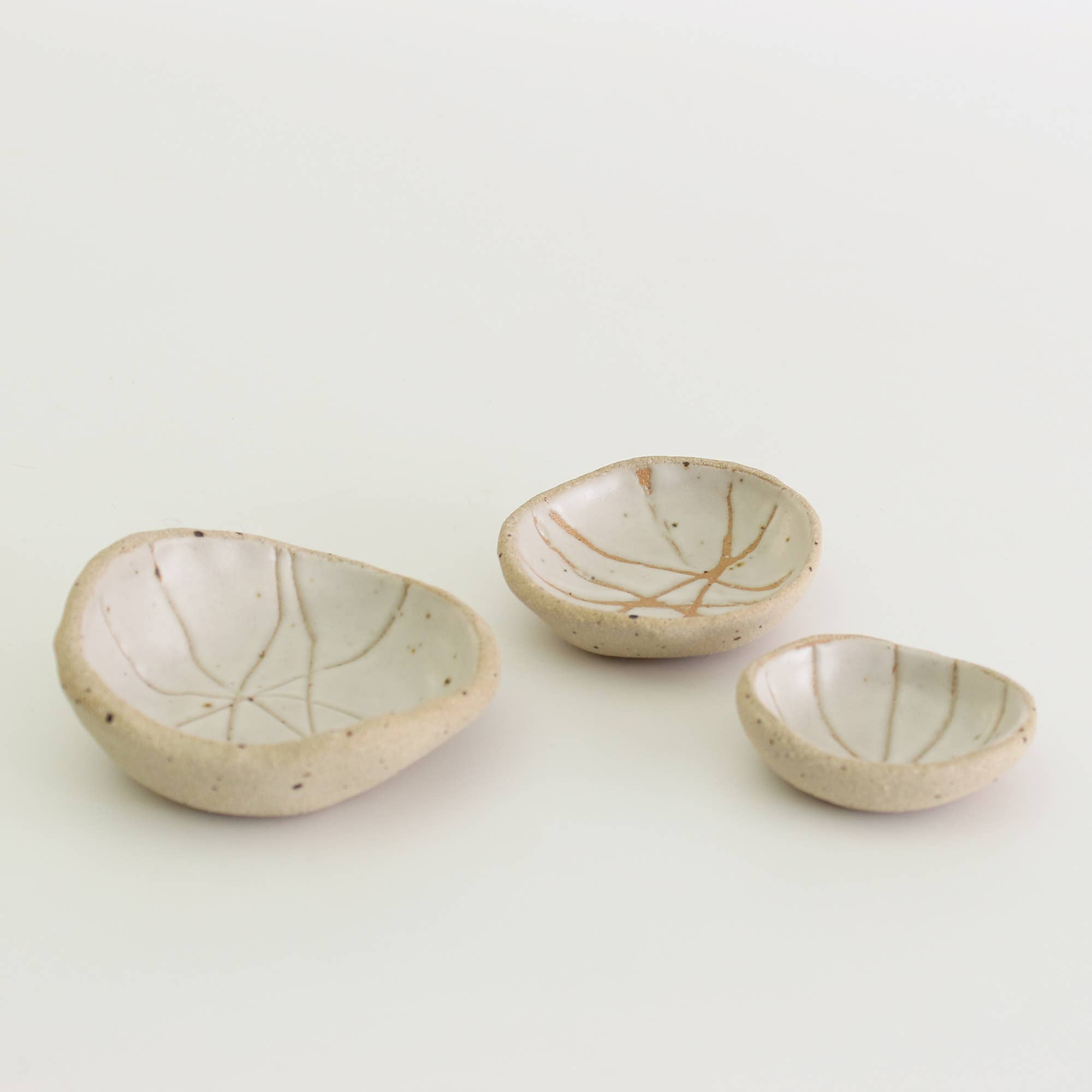 Habulous - Wholesale Decorative Plate/Dish/Bowl - Small  Wonky Bowls1