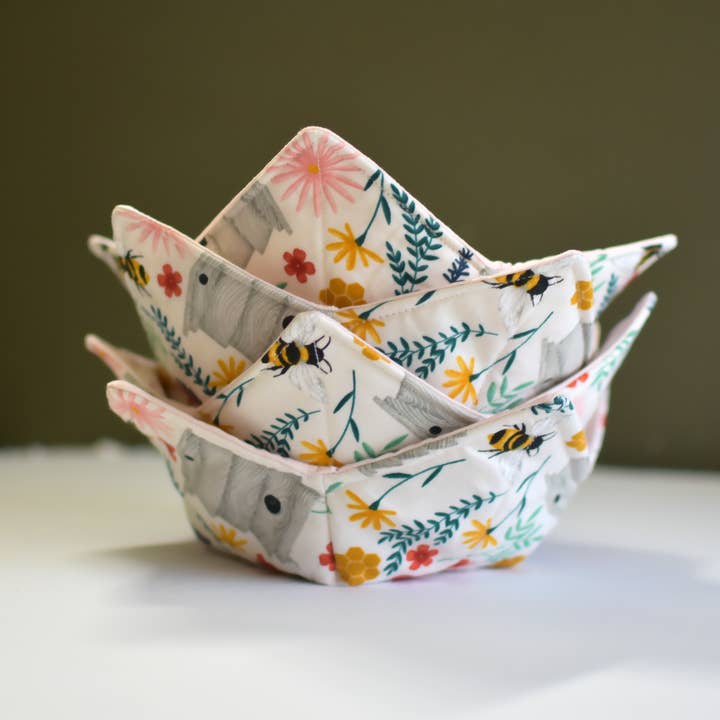 Floral Bees Bowl Cozy for wholesale by The Hippie Stitchie