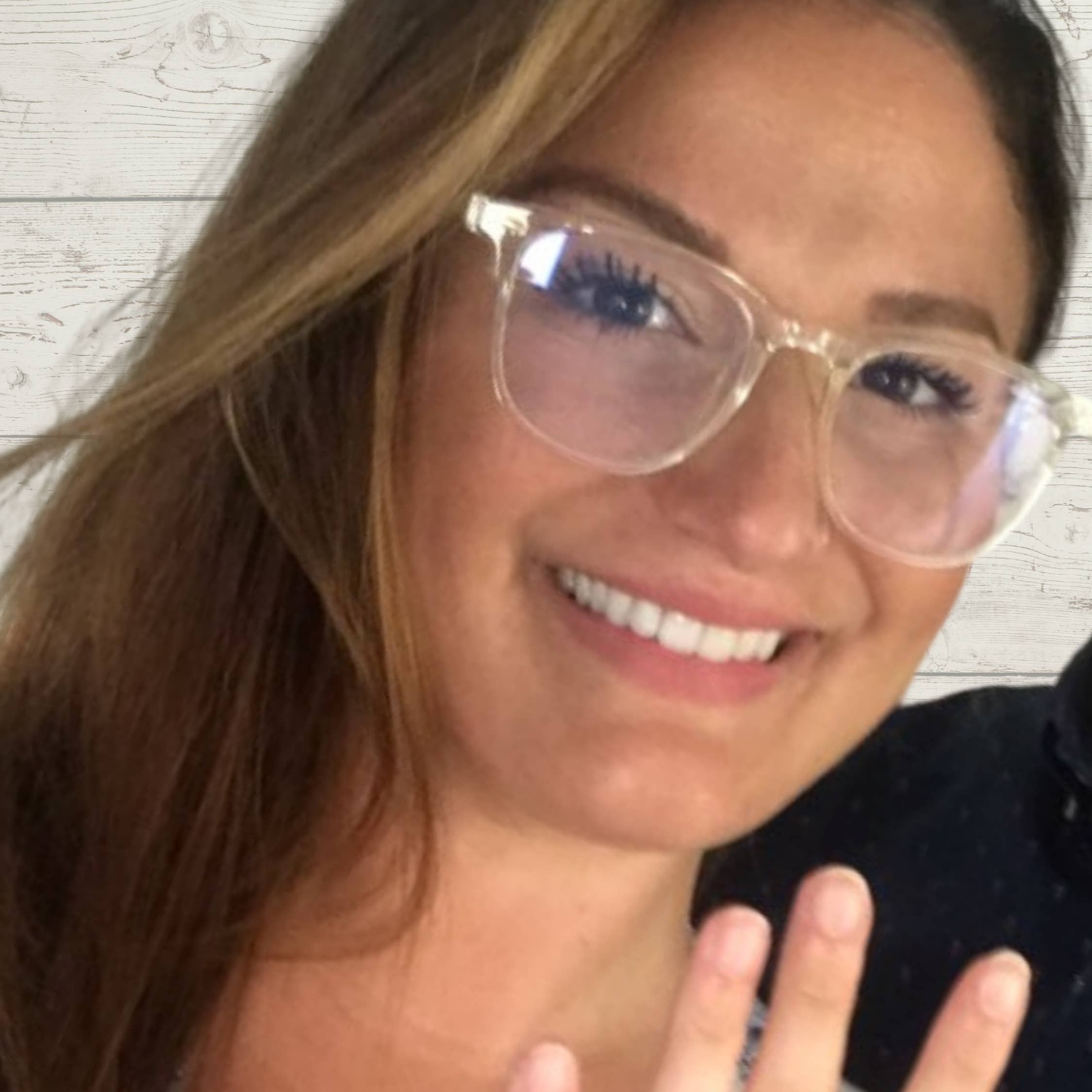 Tiny Gift Society - Wholesale Eyeglasses - Unisex - Blue Light Glasses - Rayban Style Unisex1