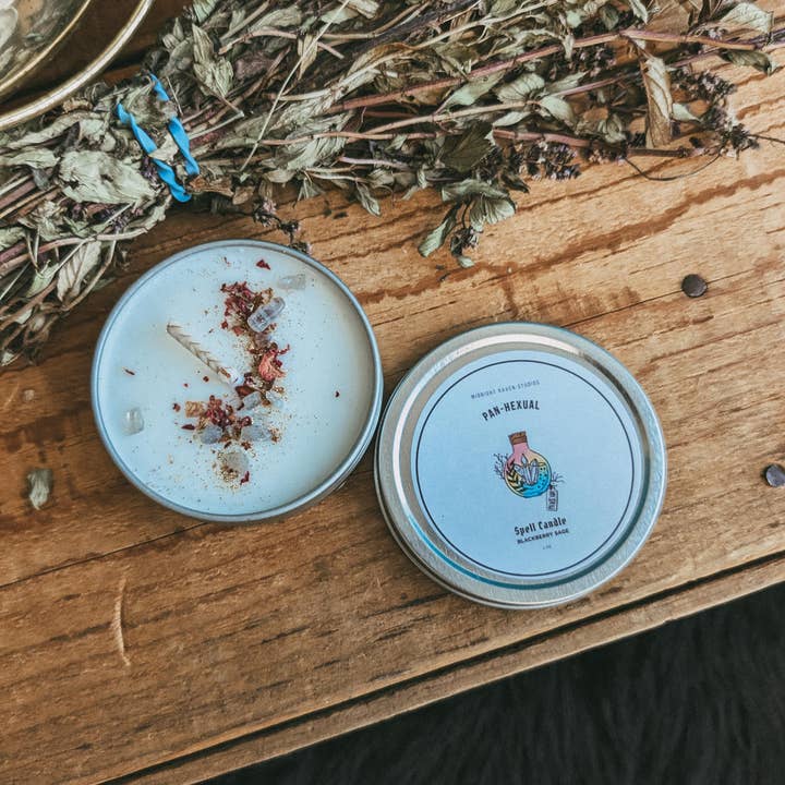 Midnight Raven Studios - Venta al por mayor Vela aromática de viaje - Vela de viaje con hechizos de lata Pans-Hexual, bandera del orgullo pansexual0