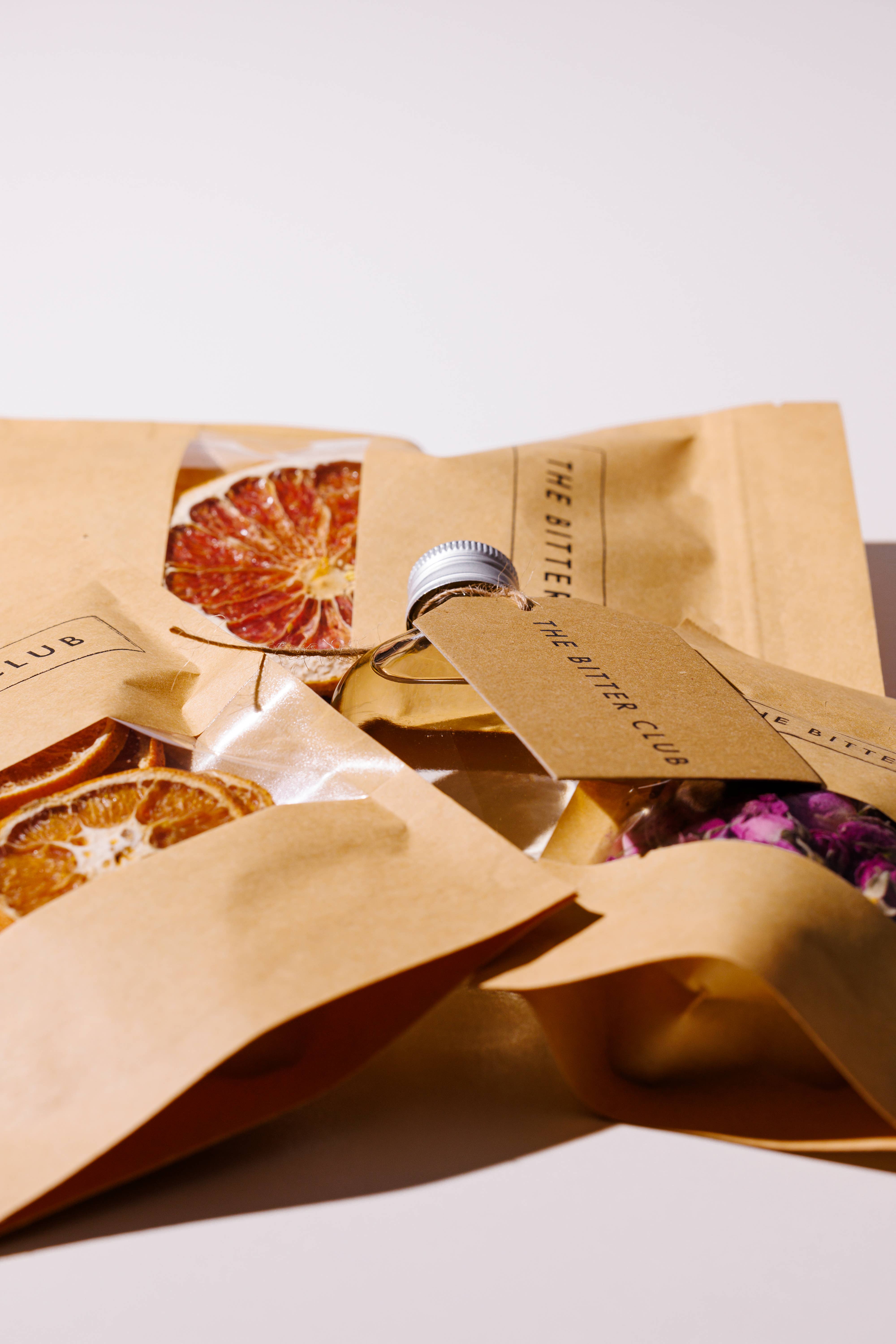 The Bitter Club – wholesale Dried/dehydrated fruit – Grapefruit Garnish Pack1