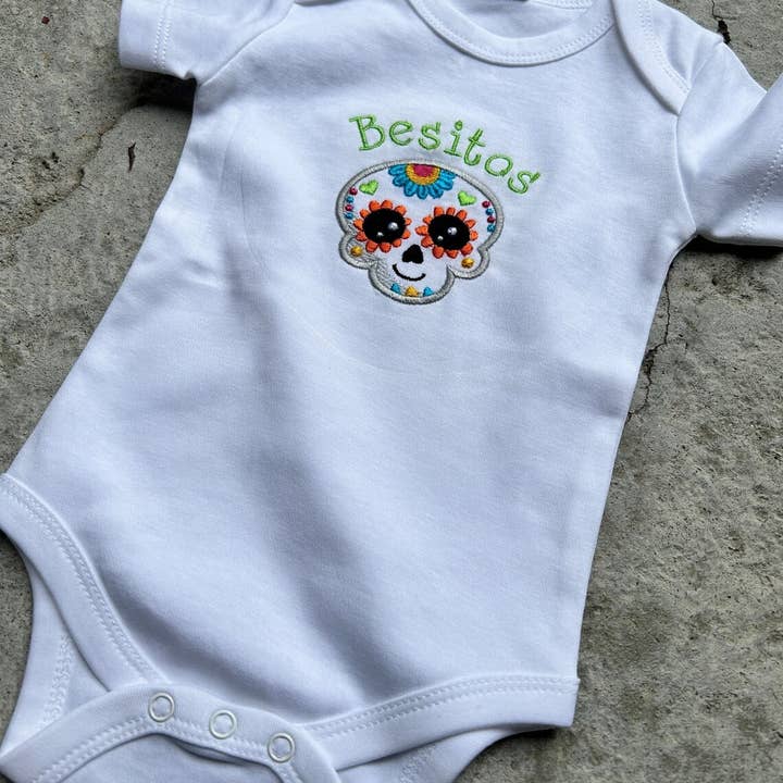 "Baby Besitos" Organic Cotton Short Sleeve Bodysuit for wholesale by Bella Eve